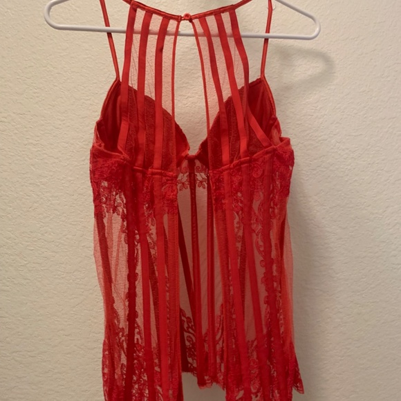 Corset - Picture 2 of 2